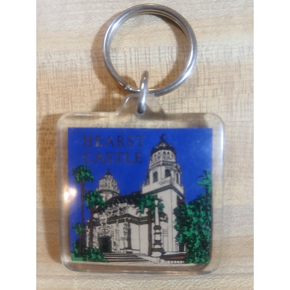 Vintage Hearst Castle Keychain Key Ring - Picture 2 of 2